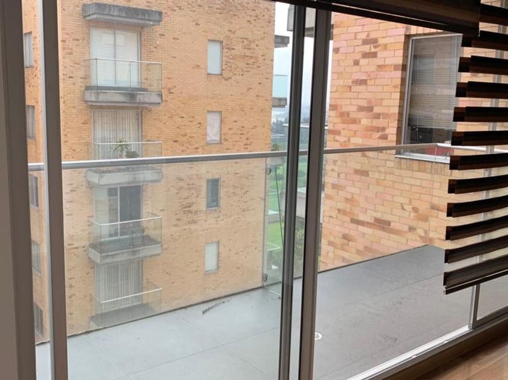 Apartamento de 1 alcoba en venta en Club De Los Lagartos, Bogotá, 47 m² · foto 7 de 20
