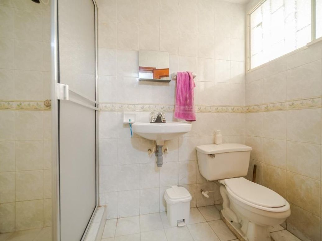 Casa de 5 alcobas en venta en Los Angeles, Bogotá, 136 m² · foto 12 de 20