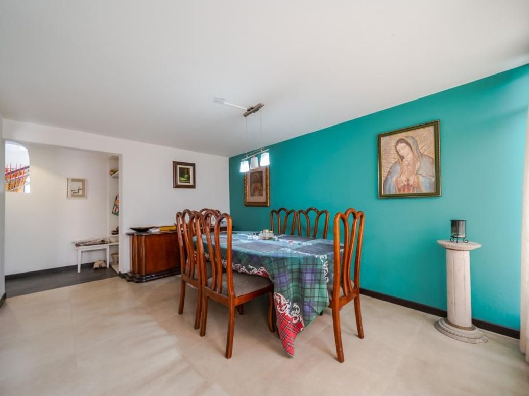 Casa de 5 alcobas en venta en Ub. Cordoba, Bogotá, 250 m² · foto 5 de 20