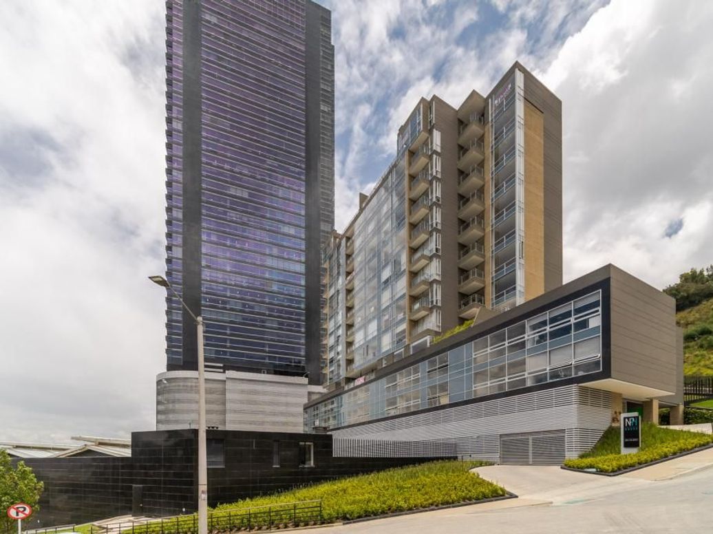 Apartamento de 2 alcobas en venta en Cerro San Cristobal Alto, Bogotá, 68 m² · foto 2 de 20