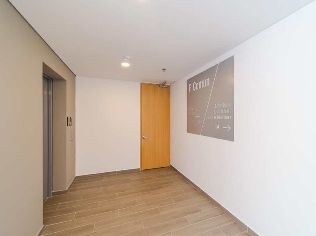 Apartamento de 2 alcobas en venta en Cerro San Cristobal Alto, Bogotá, 68 m² · foto 10 de 20