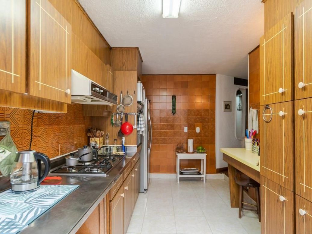 Casa de 3 alcobas en venta en Santa Barbara Central, Bogotá, 266 m² · foto 12 de 20