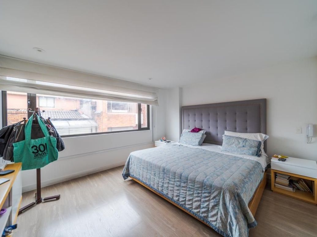 Apartamento de 4 alcobas en venta en Rincon Del Chicó, Bogotá, 230 m² · foto 13 de 20
