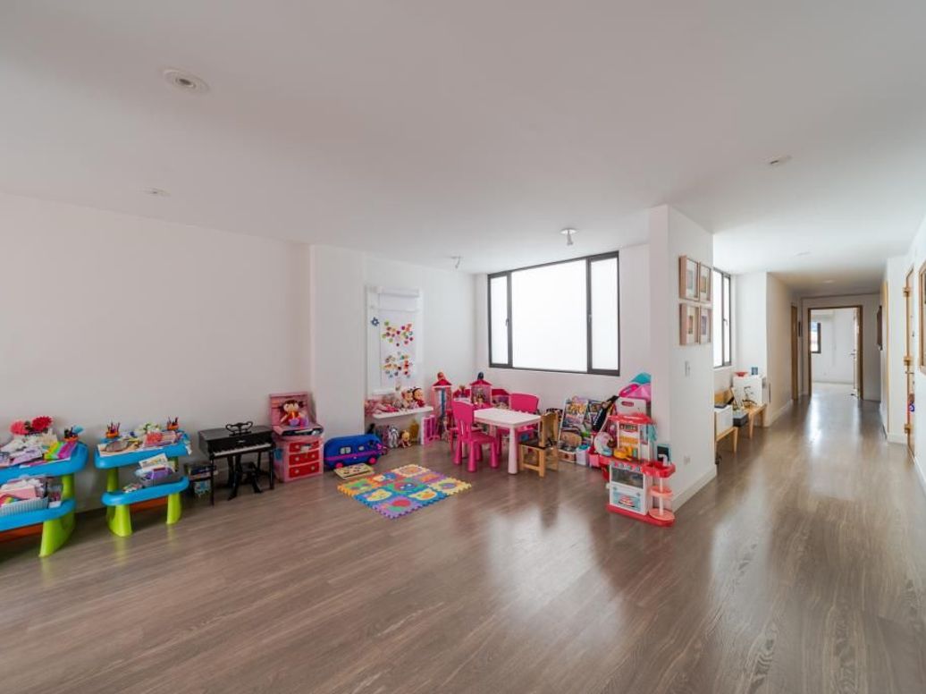Apartamento de 4 alcobas en venta en Rincon Del Chicó, Bogotá, 230 m² · foto 3 de 20