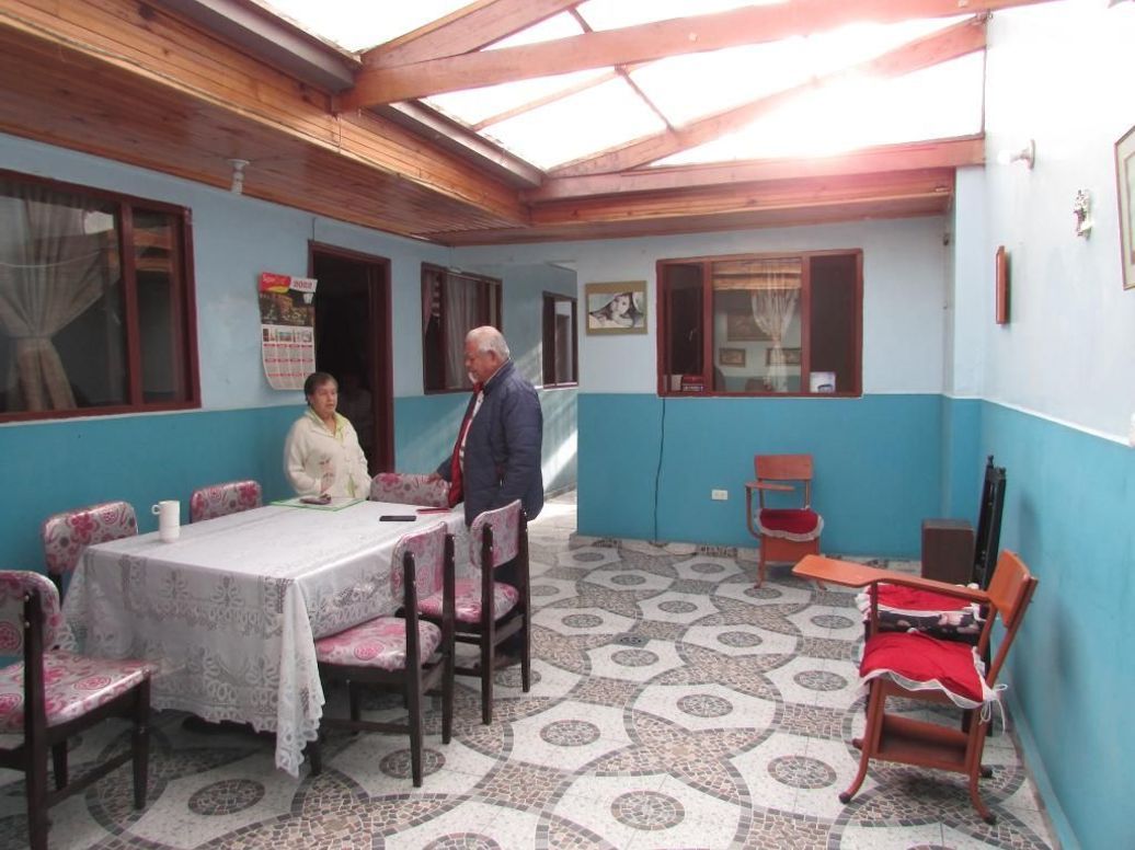Casa de 10 alcobas en venta en Claret, Bogotá, 342 m² · foto 2 de 20