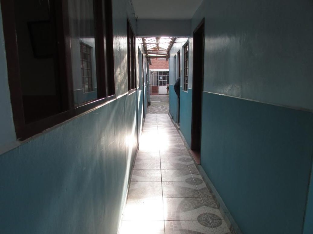 Casa de 10 alcobas en venta en Claret, Bogotá, 342 m² · foto 3 de 20