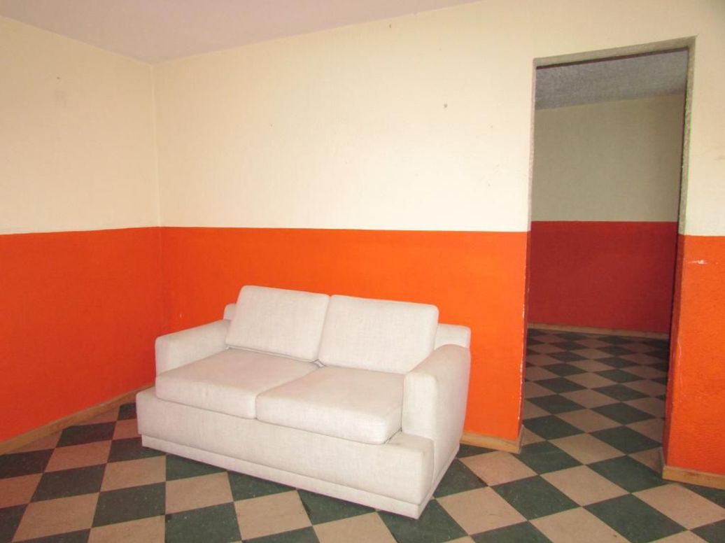 Casa de 10 alcobas en venta en Claret, Bogotá, 342 m² · foto 17 de 20