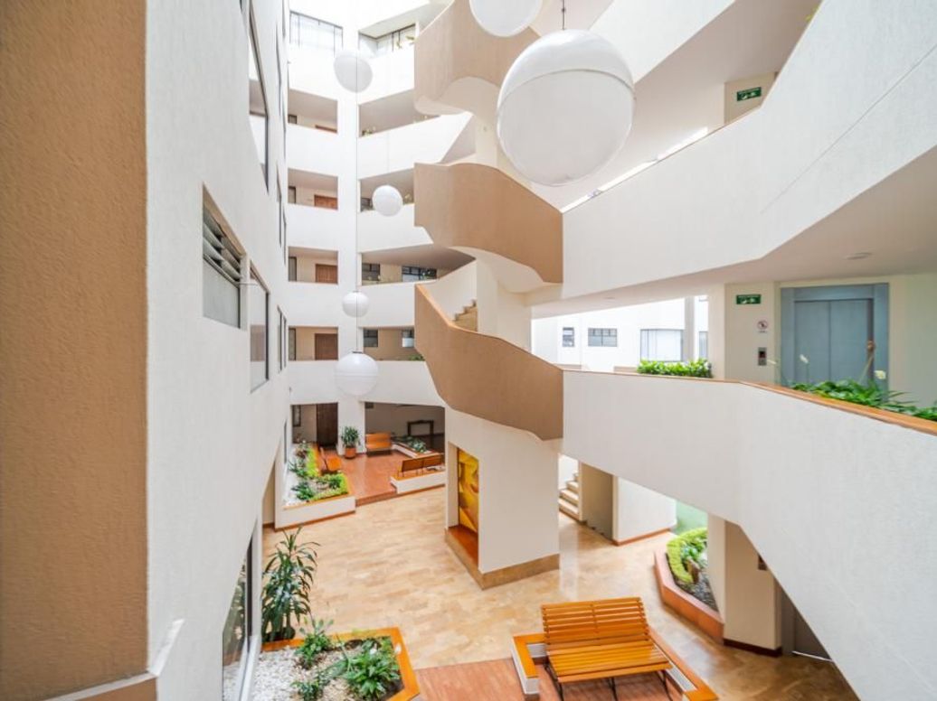 Apartamento de 3 alcobas en venta en Santa Barbara Central, Bogotá, 132 m² · foto 18 de 20