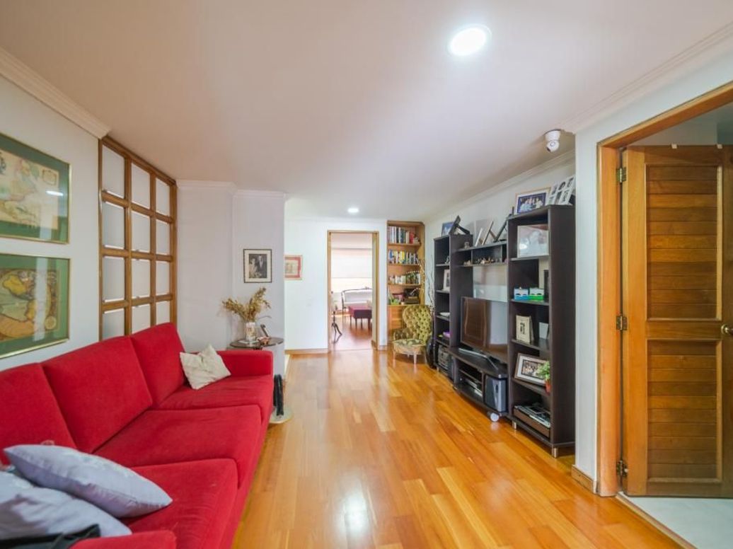 Apartamento de 3 alcobas en venta en La Castellana, Bogotá, 139 m² · foto 17 de 20