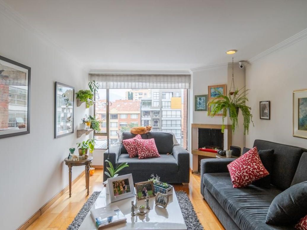 Apartamento de 3 alcobas en venta en La Castellana, Bogotá, 139 m² · foto 4 de 20