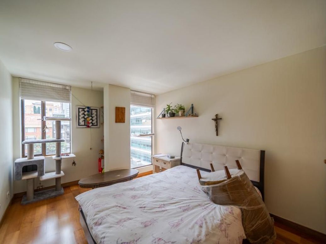 Apartamento de 3 alcobas en venta en La Castellana, Bogotá, 139 m² · foto 15 de 20