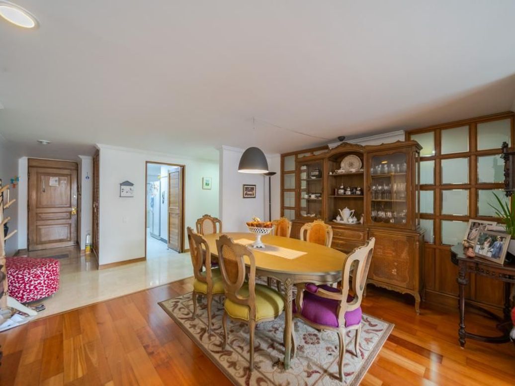 Apartamento de 3 alcobas en venta en La Castellana, Bogotá, 139 m² · foto 6 de 20