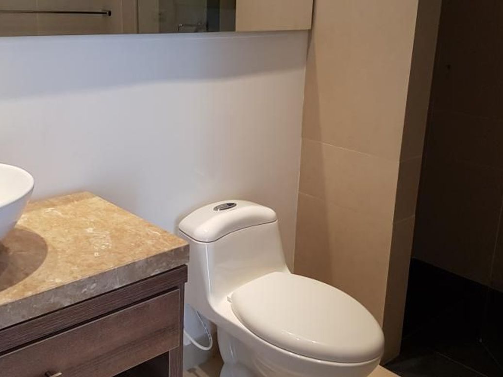 Apartamento de 2 alcobas en venta en Chicó Norte, Bogotá, 145 m² · foto 9 de 19