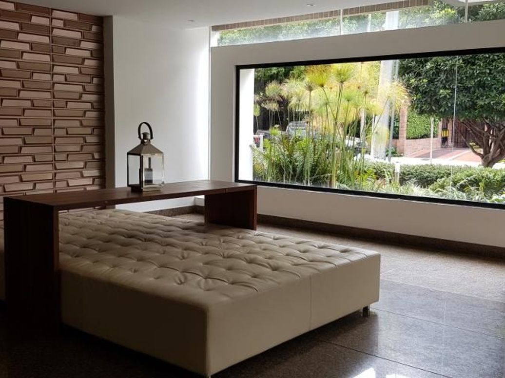 Apartamento de 2 alcobas en venta en Chicó Norte, Bogotá, 145 m² · foto 18 de 19