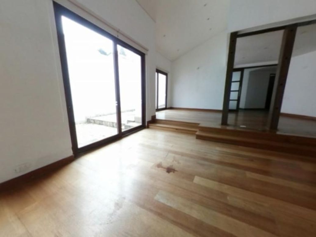 Casa de 3 alcobas en venta en A.S.D, Bogotá, 419 m² · foto 3 de 20