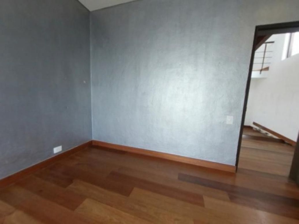 Casa de 3 alcobas en venta en A.S.D, Bogotá, 419 m² · foto 19 de 20
