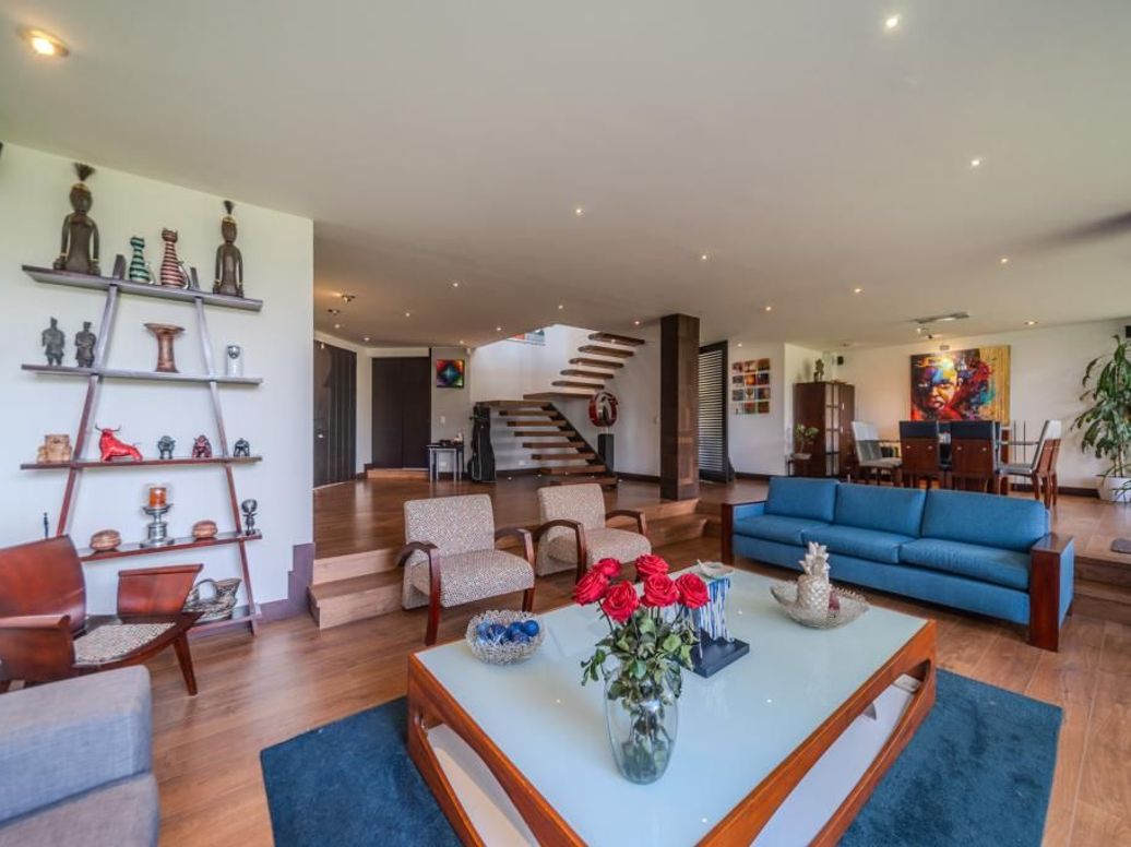 Casa de 3 alcobas en venta en Suba Naranjos, Bogotá, 300 m² · foto 5 de 20