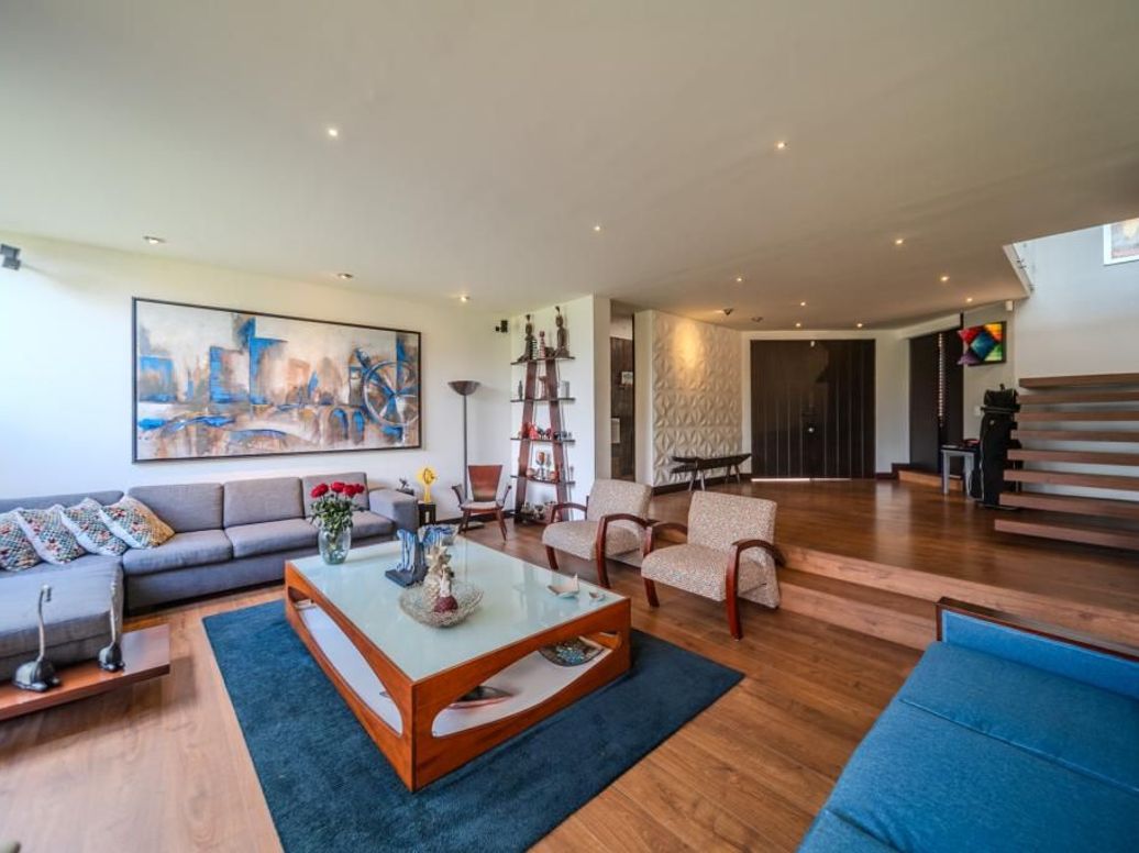 Casa de 3 alcobas en venta en Suba Naranjos, Bogotá, 300 m² · foto 3 de 20