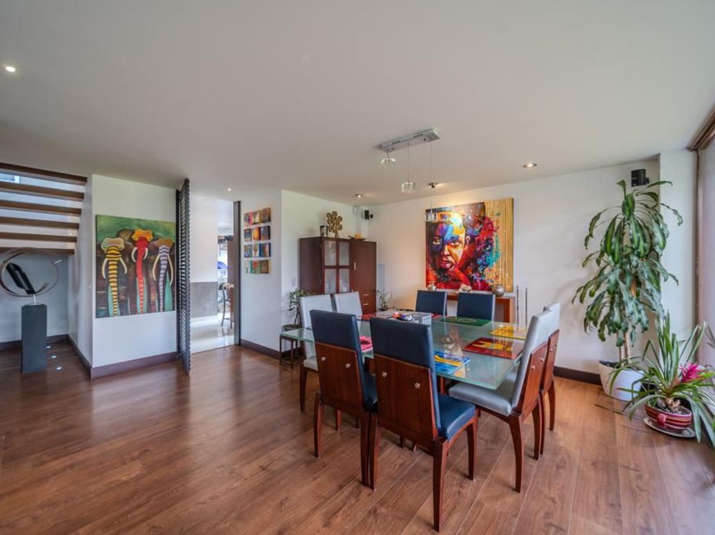 Casa de 3 alcobas en venta en Suba Naranjos, Bogotá, 300 m² · foto 7 de 20