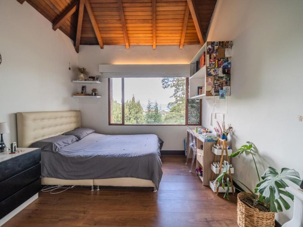 Casa de 3 alcobas en venta en Suba Naranjos, Bogotá, 300 m² · foto 14 de 20