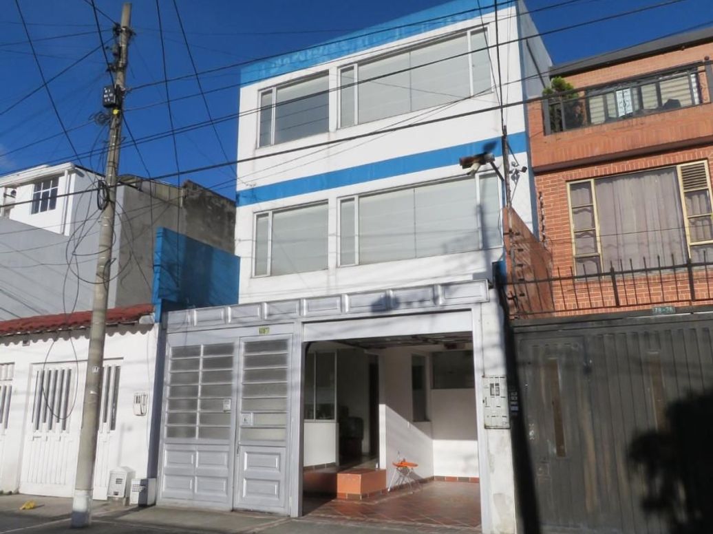 Casa de 2 alcobas en venta en Bonanza, Bogotá, 275 m² · foto 2 de 20