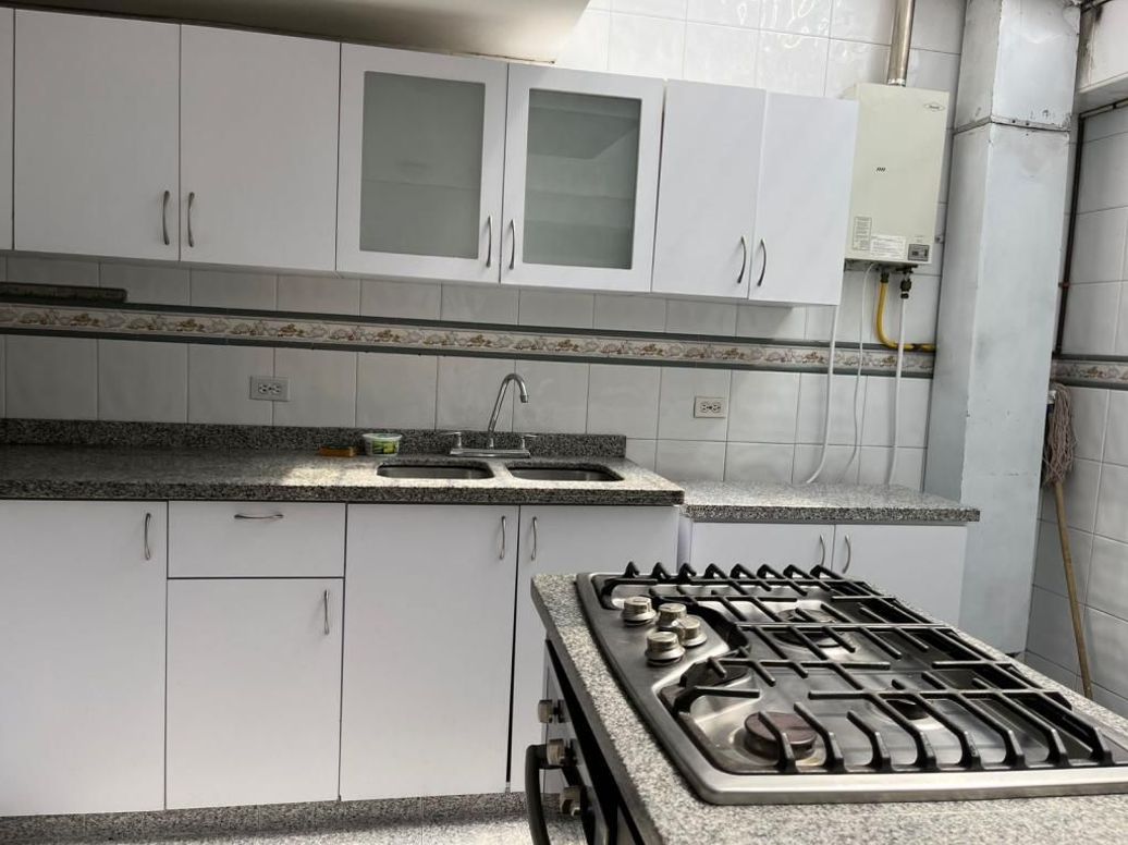 Casa de 4 alcobas en venta en Los Cedritos, Bogotá, 115 m² · foto 8 de 20