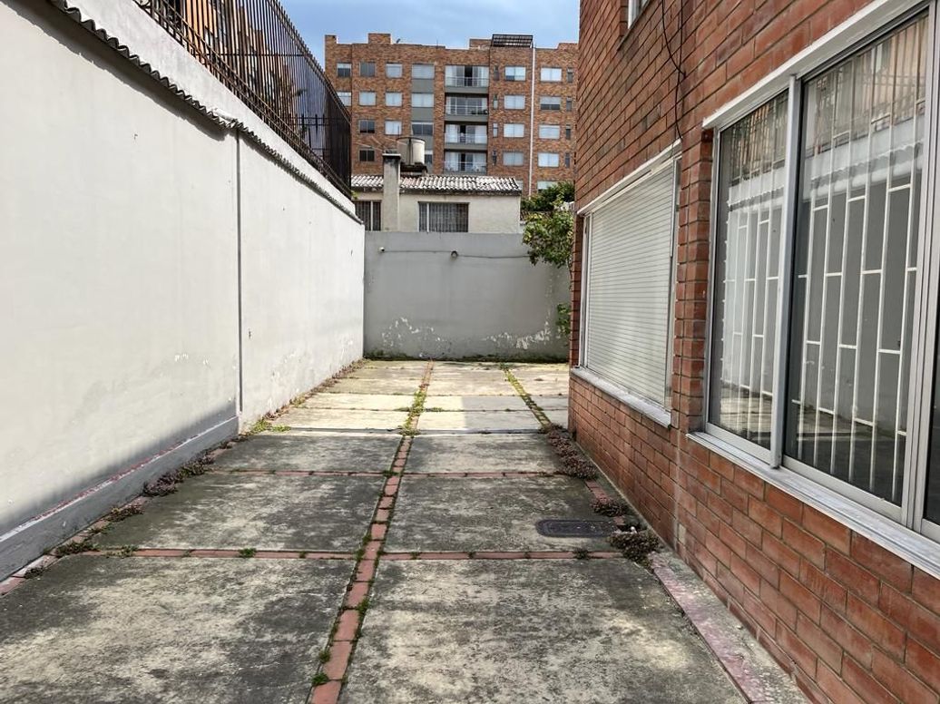 Casa de 4 alcobas en venta en Los Cedritos, Bogotá, 115 m² · foto 3 de 20