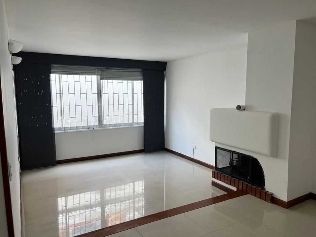 Casa de 4 alcobas en venta en Los Cedritos, Bogotá, 115 m² · foto 4 de 20