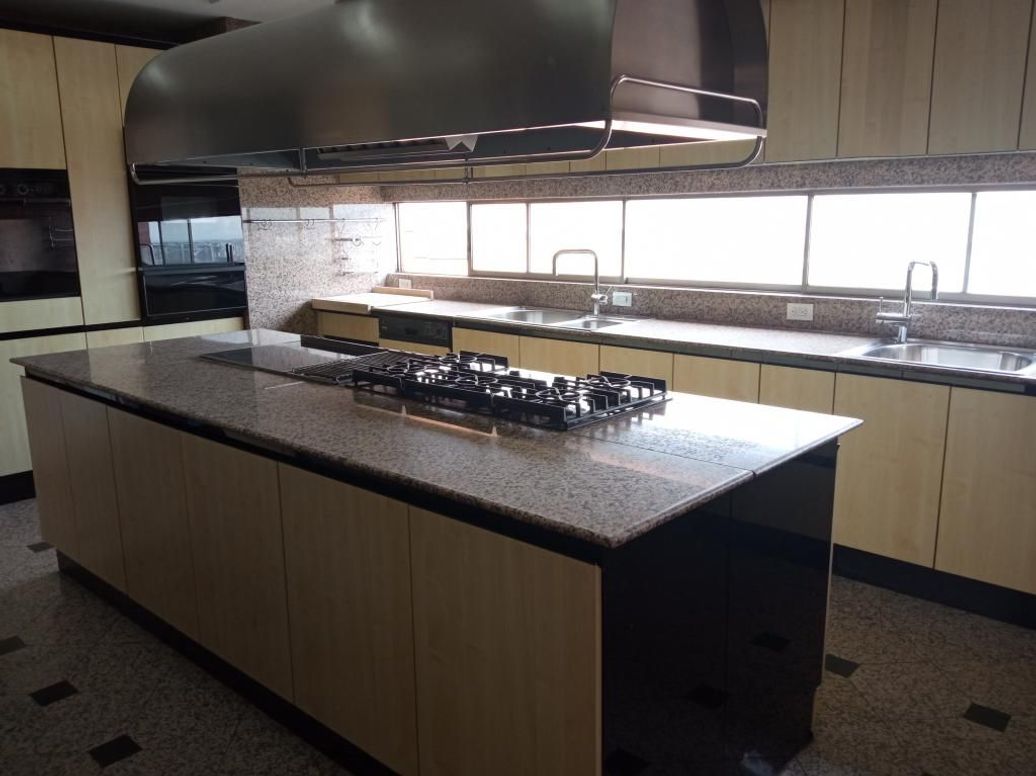 Apartamento de 4 alcobas en venta en La Cabrera, Bogotá, 421 m² · foto 11 de 20