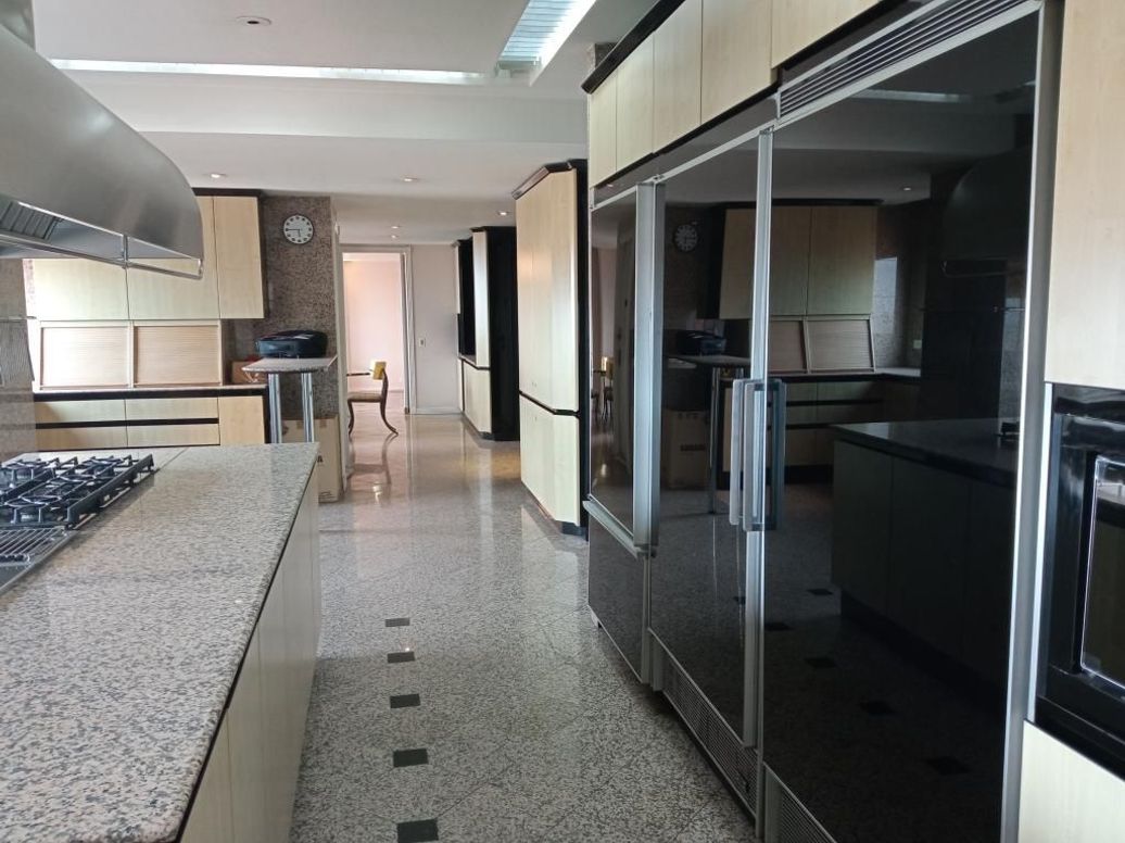 Apartamento de 4 alcobas en venta en La Cabrera, Bogotá, 421 m² · foto 12 de 20