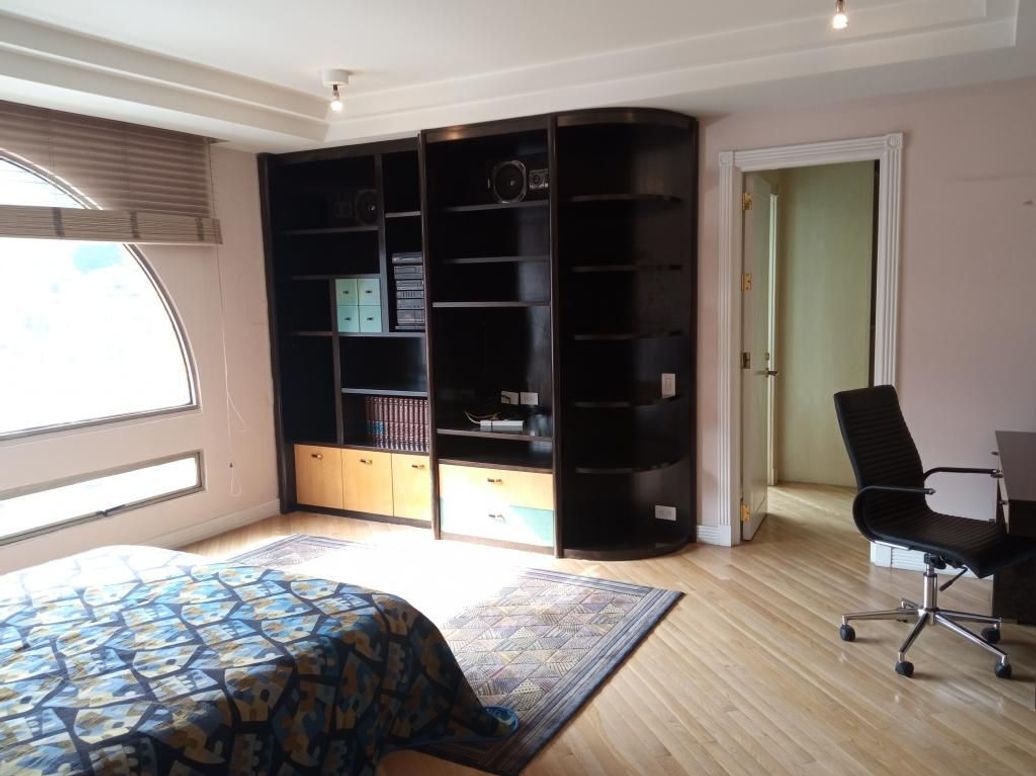 Apartamento de 4 alcobas en venta en La Cabrera, Bogotá, 421 m² · foto 19 de 20