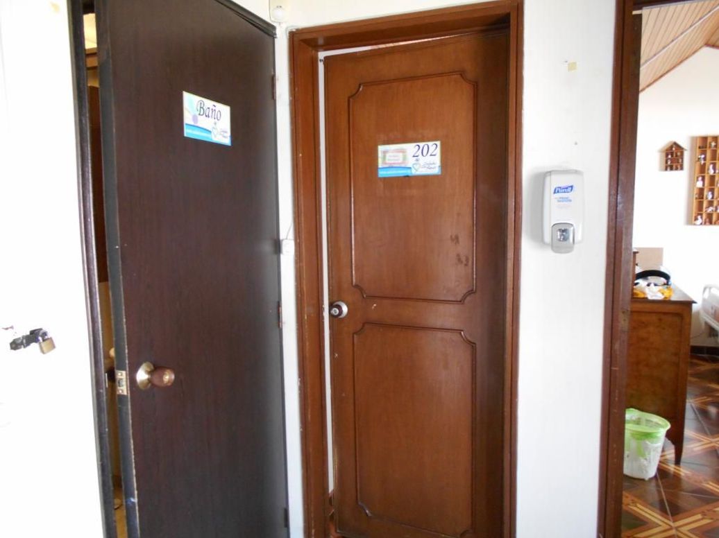 Casa de 18 alcobas en venta en Estrella Del Norte, Bogotá, 207 m² · foto 16 de 20