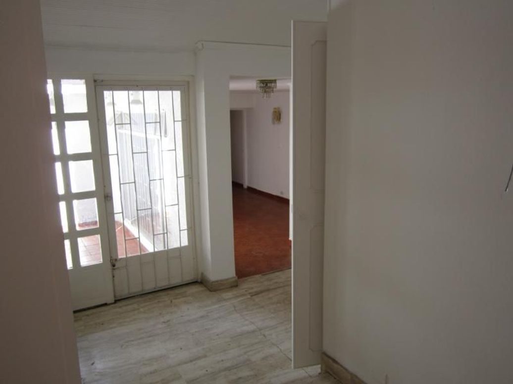 Casa de 6 alcobas en venta en Santa Barbara Central, Bogotá, 330 m² · foto 12 de 20