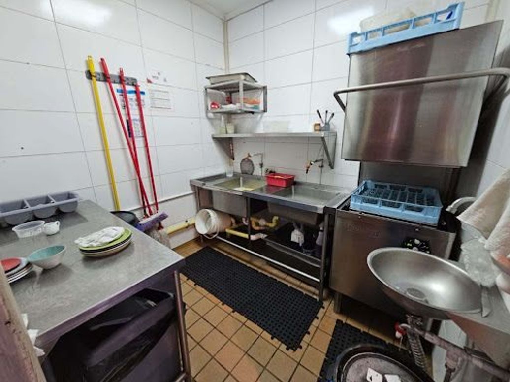 Casa de 7 alcobas en venta en Quinta Camacho, Bogotá, 364 m² · foto 14 de 20