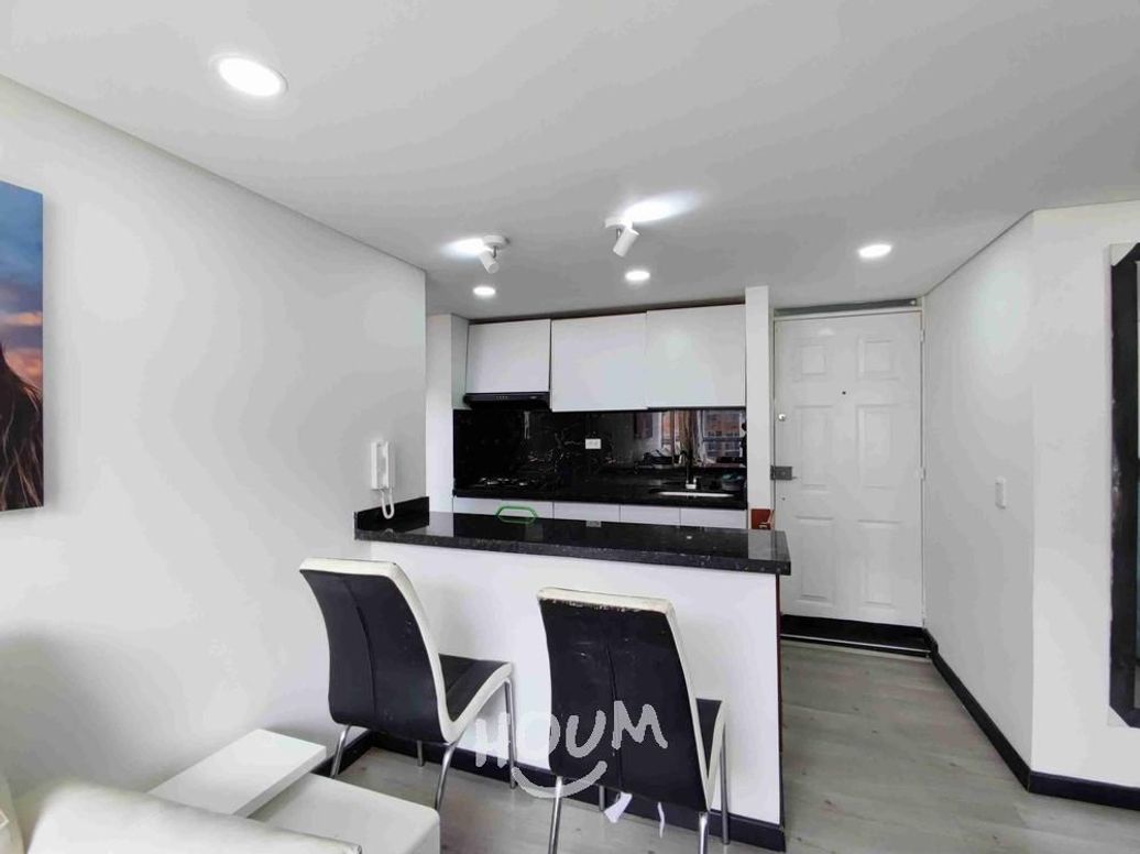 Apartamento de 2 alcobas en venta en La Playa, Bogotá, 50 m² · foto 4 de 20