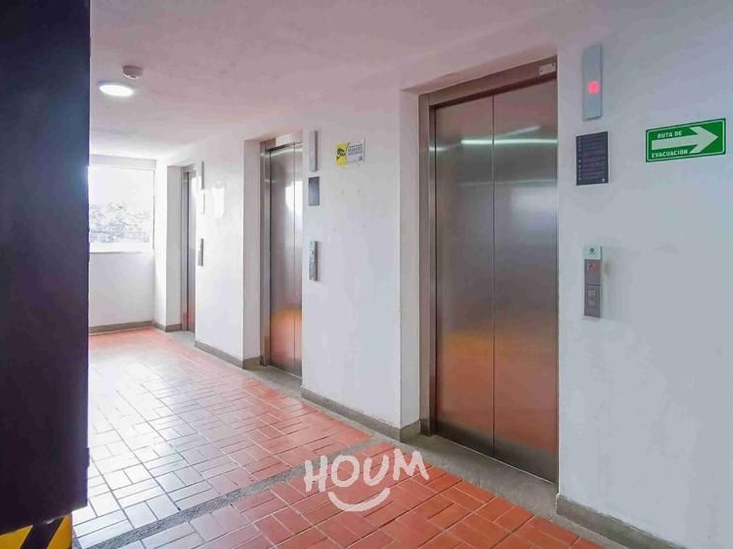 Apartamento de 2 alcobas en venta en La Playa, Bogotá, 50 m² · foto 16 de 20