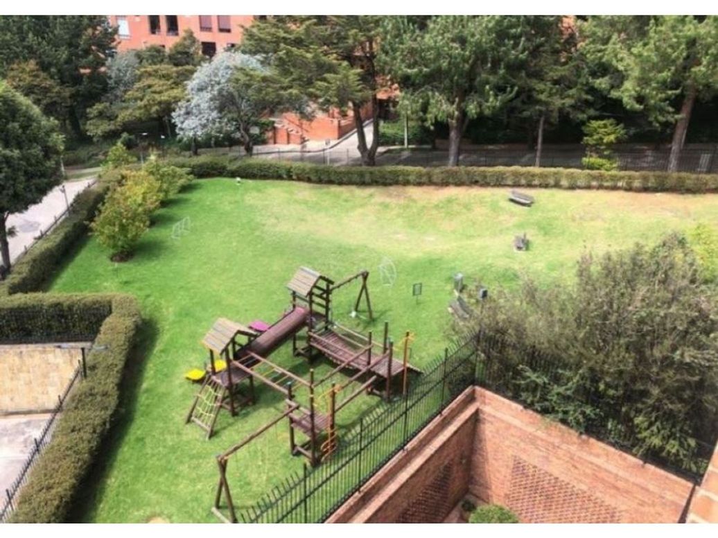 Apartamento de 3 alcobas en venta en Santa Barbara Alta, Bogotá, 277 m² · foto 19 de 19