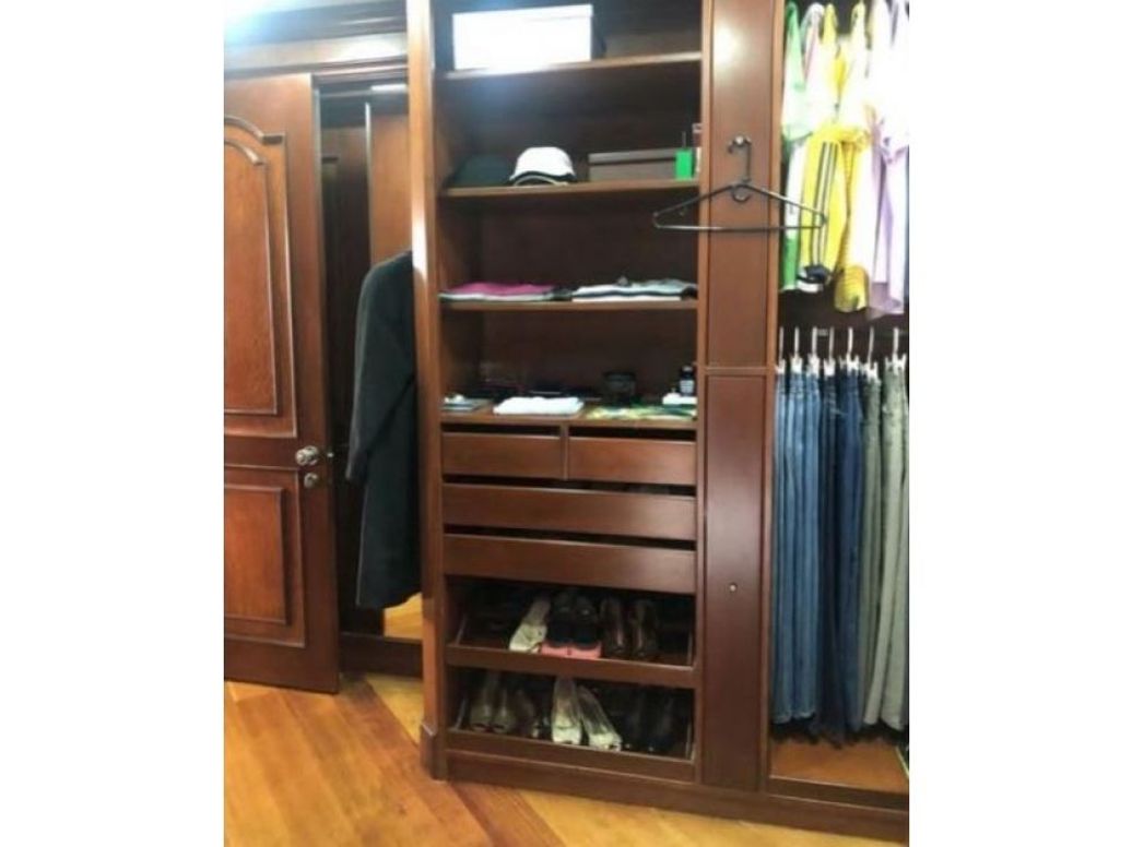 Apartamento de 3 alcobas en venta en Santa Barbara Alta, Bogotá, 277 m² · foto 13 de 19