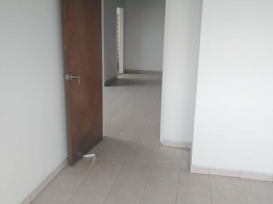 Casa de 4 alcobas en venta en Tivaque, Bogotá, 455 m² · foto 16 de 20