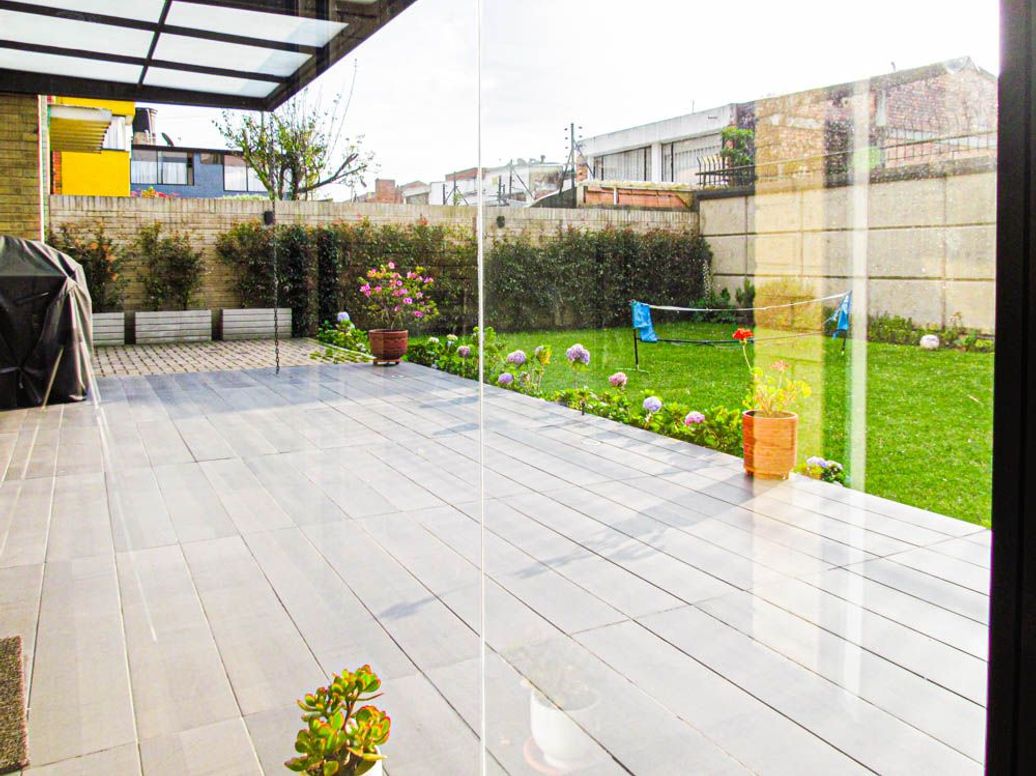 Casa de 5 alcobas en venta en Niza, Bogotá, 385 m² · foto 8 de 20