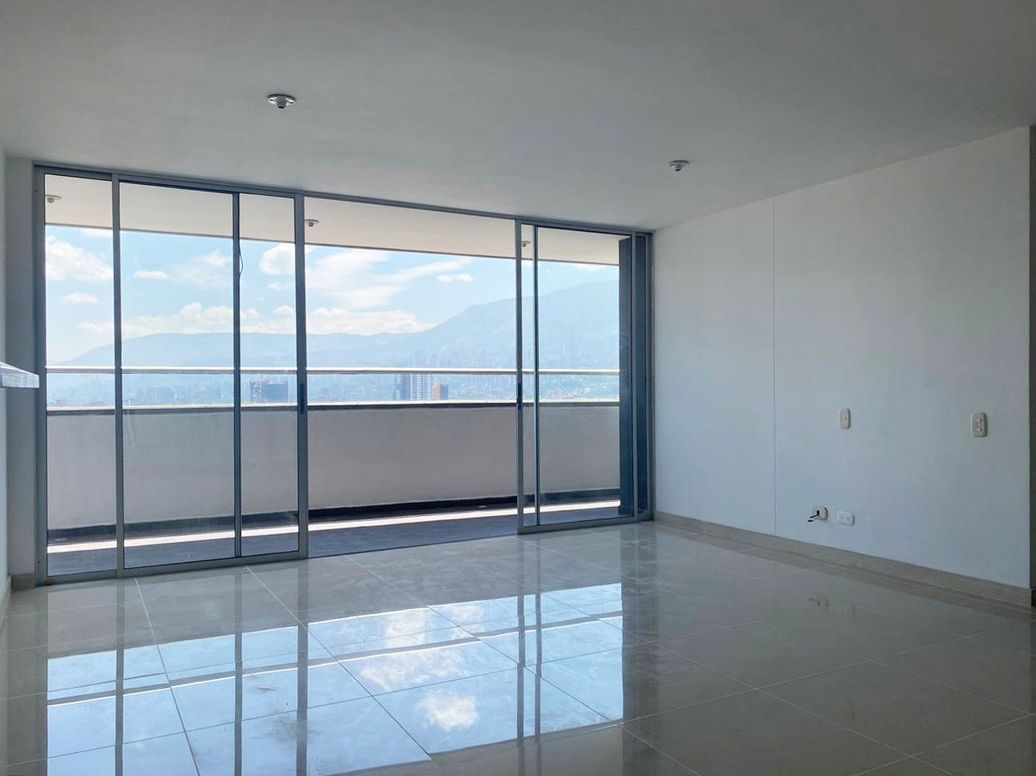 Apartamento en Arriendo en La Paz, Comuna 7, Envigado en La Paz