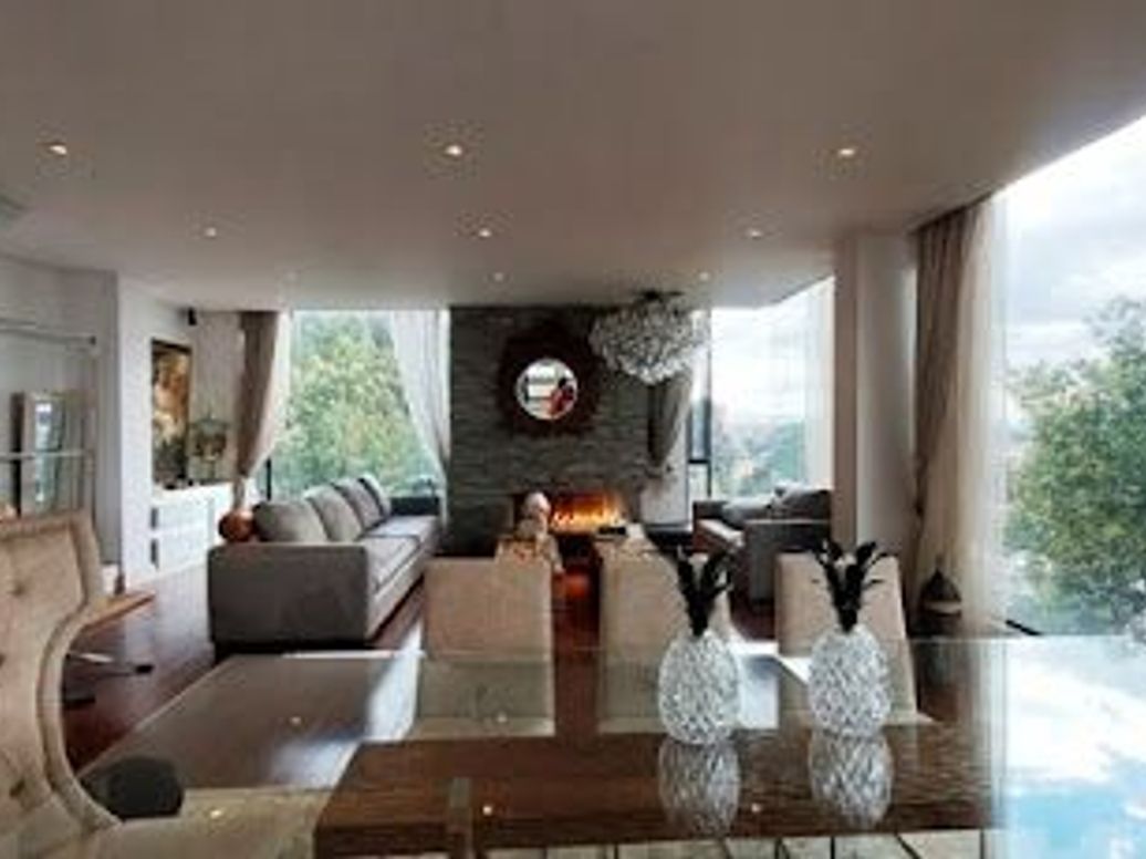 Casa de 3 alcobas en venta en Cedritos, Bogotá, 275 m² · foto 3 de 10