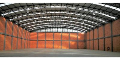 Se arrienda bodega en Parque Industrial en la Zona de Funza, entre las ventajas del
conjunto está, grandes vías, amplios espacios de parqueo, vigilancia 7 x 24 CCTV, entre
las características principales del inmueble está; amplias oficinas en área abierta, baterías de baños hombres y mujeres, cocineta y baños privados, altura triple, capacidad eléctrica de 150 KVA, resistencia en placa de 10 ton por m2, 6 parqueaderos.

Área Lote 1.761,64
Área Bodegaje 1.643,74
Área Oficinas 382,05
Área Recepción 174
Área Total Construido 2,199,79
