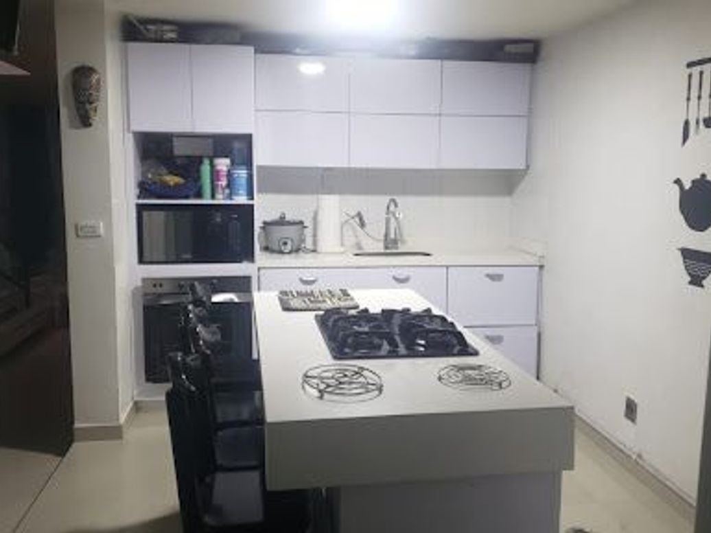 Casa de 9 alcobas en venta en Nicolas De Federman, Bogotá, 240 m² · foto 3 de 20