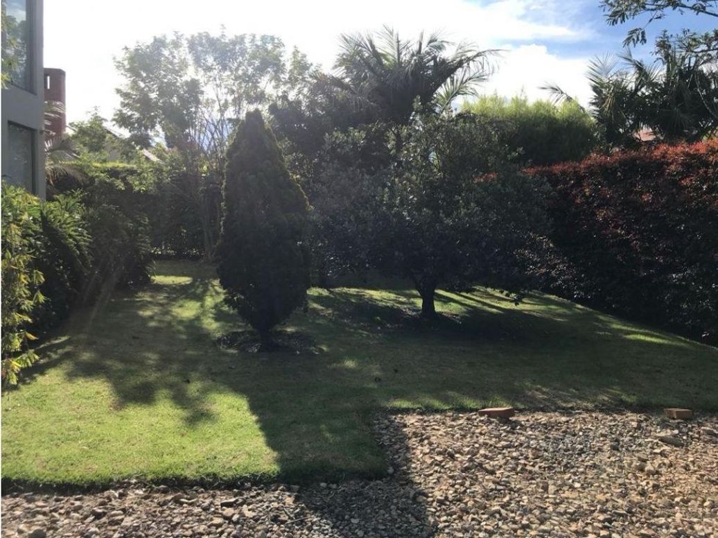 Casa de 4 alcobas en venta en Guaymaral, Bogotá, 406 m² · foto 10 de 10