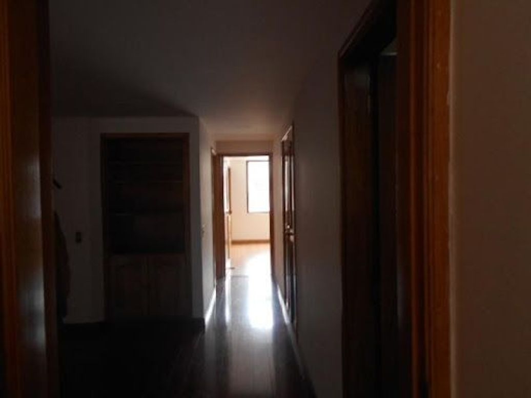 Apartamento de 3 alcobas en venta en Chico, Bogotá, 128 m² · foto 11 de 18