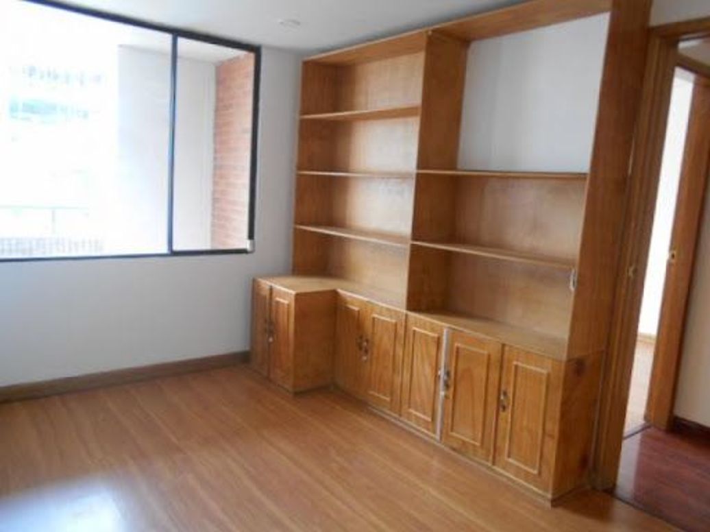 Apartamento de 3 alcobas en venta en Chico, Bogotá, 128 m² · foto 13 de 18