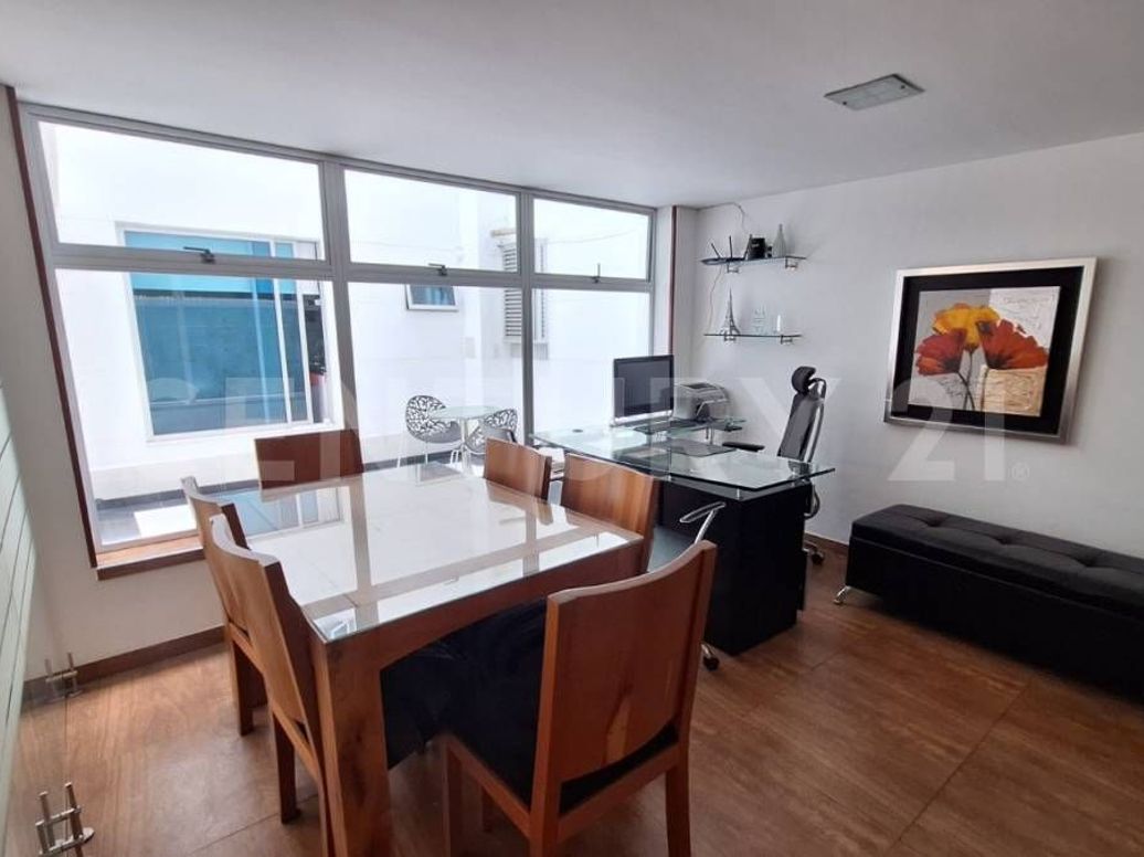 Casa de 11 alcobas en venta en Quinta Paredes, Bogotá, 600 m² · foto 10 de 20