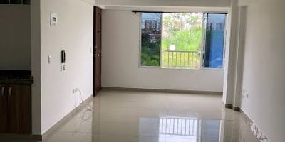 Edificio de 4 pisos disponible para la venta en el sector de Corales, cuenta con 463 mts2 construidos distribuidos de la siguiente manera, piso 1, local con baño, segundo piso apartamento con 2 habitaciones, 1 baño, sala comedor, cocina integral, zona de ropas, en el tercer piso apartamento de 3 habitaciones, 1 baño, sala comedor, cocina integral y en el cuarto piso se encuentra un apartamento dúplex de 3 habitaciones, 3 baños, sala comedor, cocina integral y terraza... Para mayor información no dudes en contactarnos, Castellón Inmobiliaria.