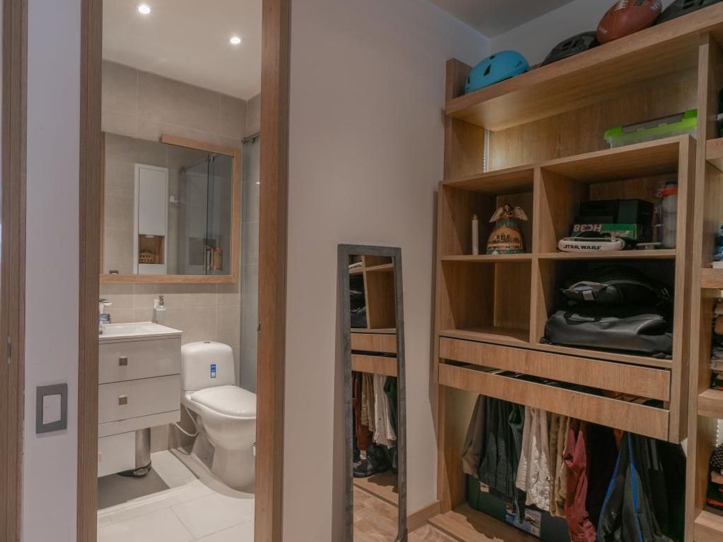 Apartamento de 3 alcobas en venta en Santa Barbara Central, Bogotá, 124 m² · foto 10 de 20
